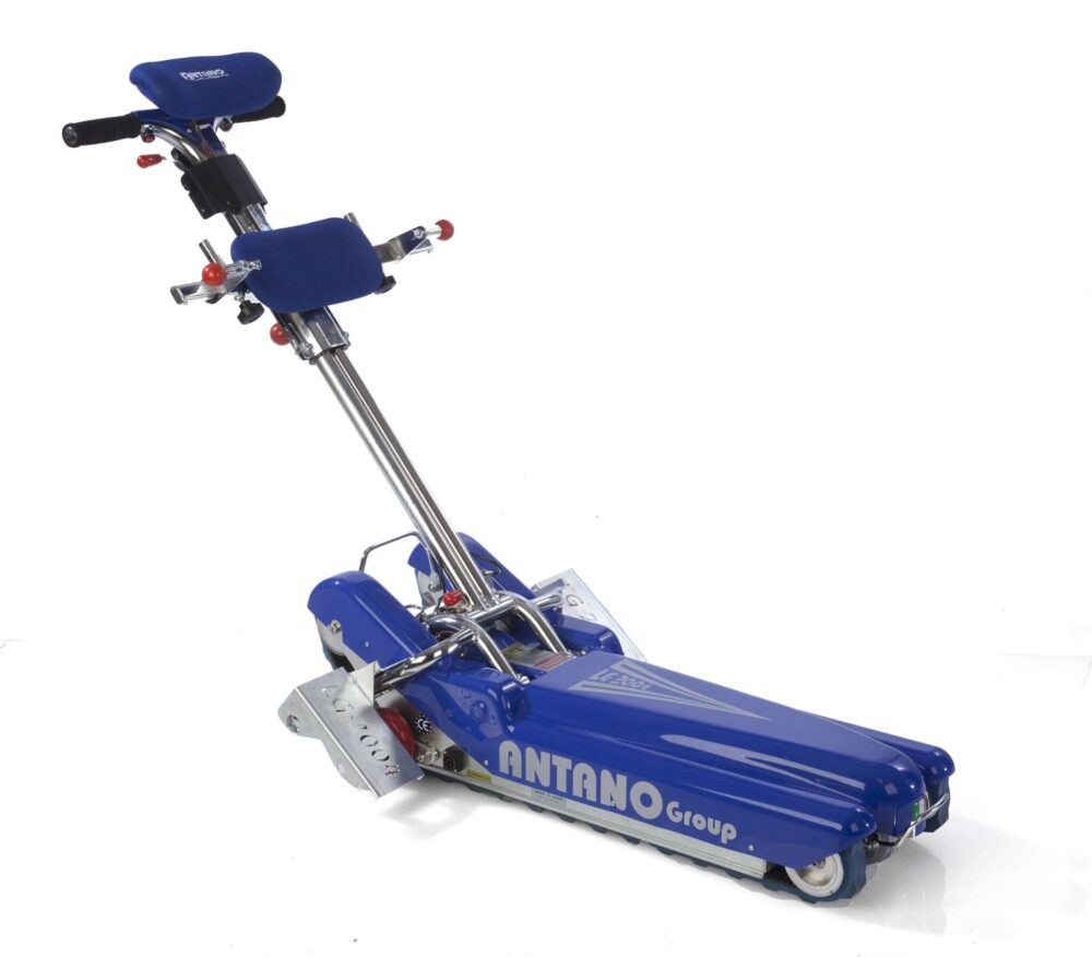 POMŮCKOV Pásový schodolez LG 2004