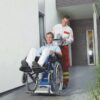Kolečkový schodolez, zvláštní pomůcka, přeprava imobilních osob, jako invalidní vozík, bezbariérový