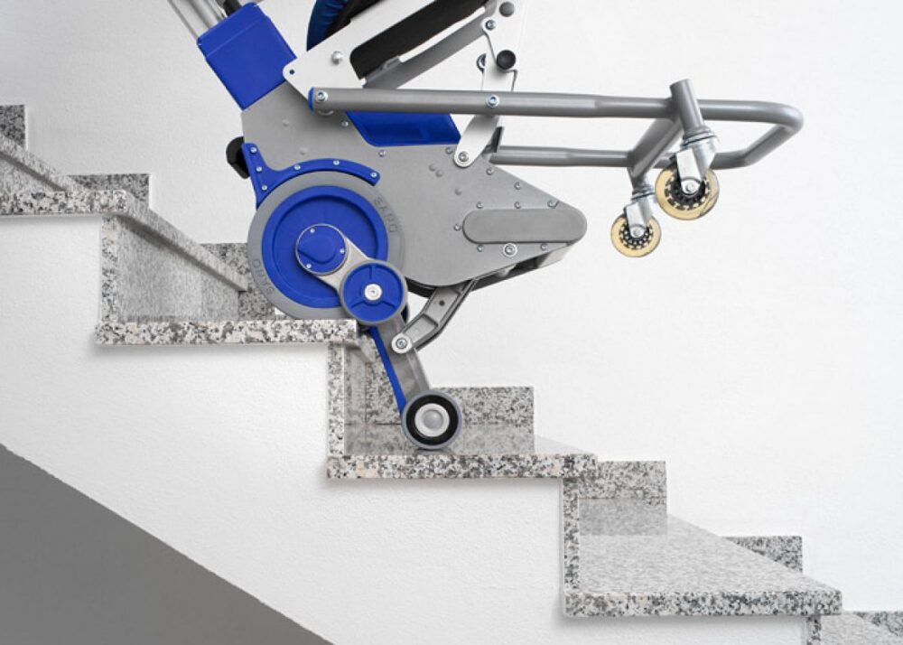 Kolečkový schodolez, zvláštní pomůcka, přeprava imobilních osob, jako invalidní vozík, bezbariérový