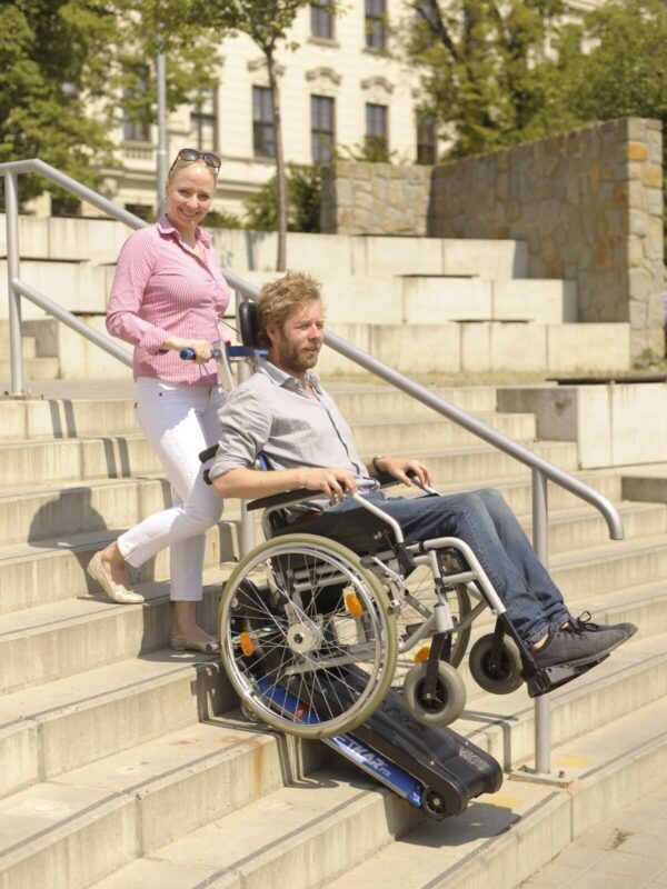 Pásový schodolez Liftkar PTR