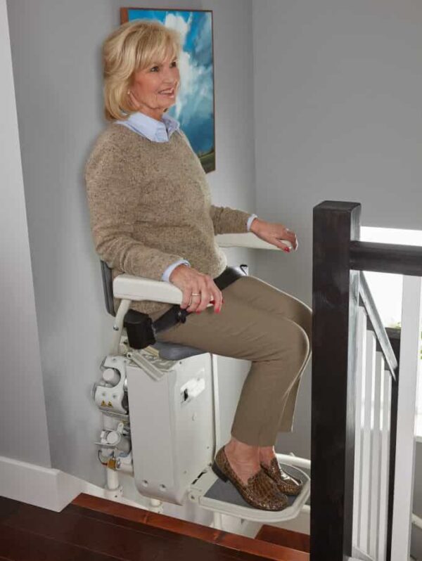 POMŮCKOV schodišťová sedačka PLATINUM