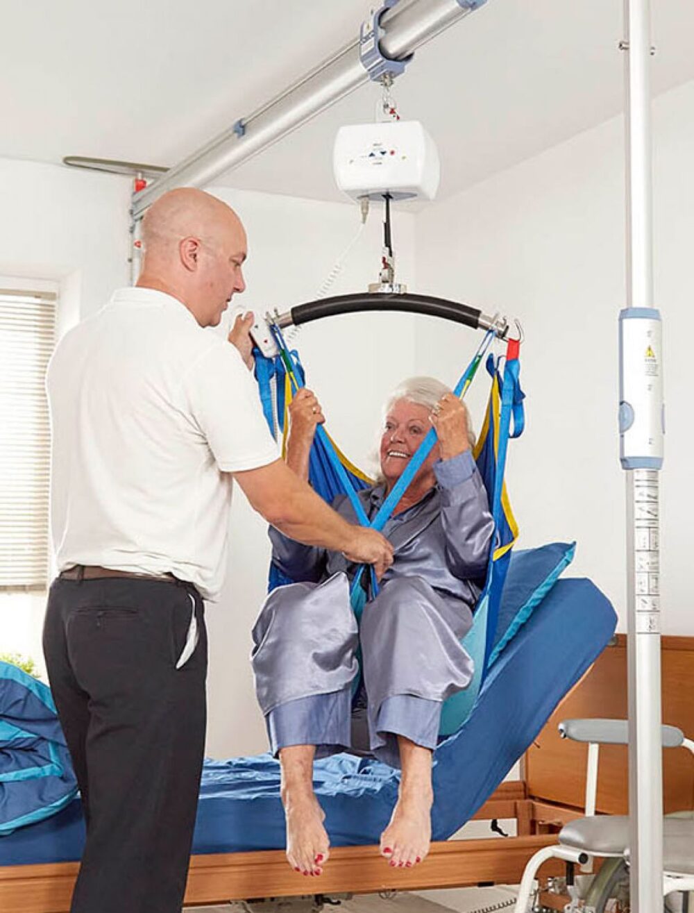 POMŮCKOV Stropní zvedací systém CP200