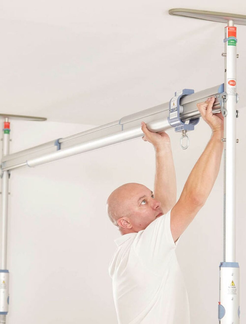 POMŮCKOV Stropní zvedací systém CP200