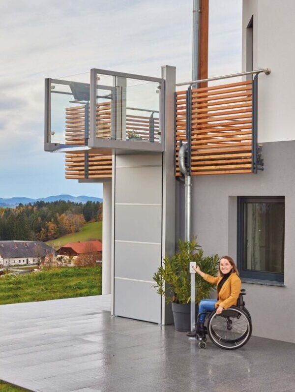 POMŮCKOV svislá zdvihací plošina UnaPorte