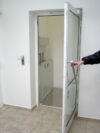 POMŮCKOV svislá zdvihací plošina VPM pro imobilní osoby používající invalidní vozík